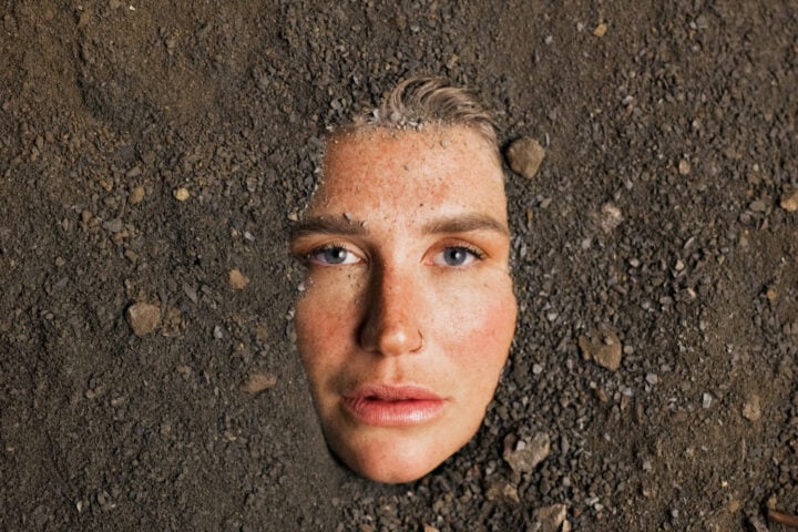 Kesha, Gag Order